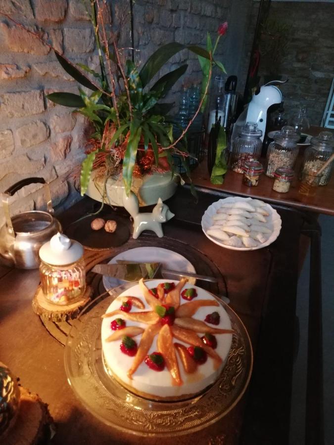 مانتوفا Zucchero Sui Baffi- Food Lovers B&B المظهر الخارجي الصورة